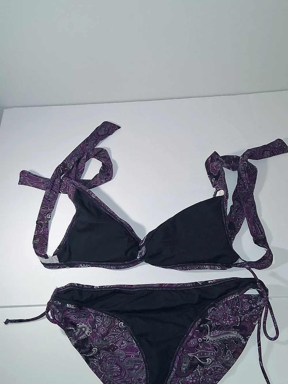 CONVERSE ONE STAR Purple Paisley Bikini Women's TOP Sz Large, BOTTOM Sz Medium